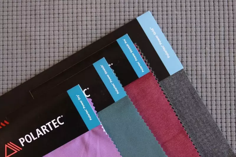 ポーラテック ベースレイヤー