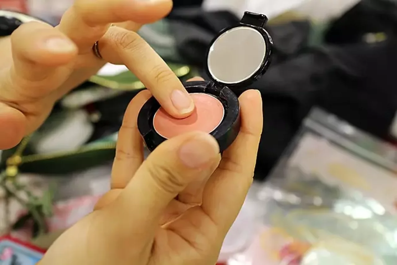 ファンデーション