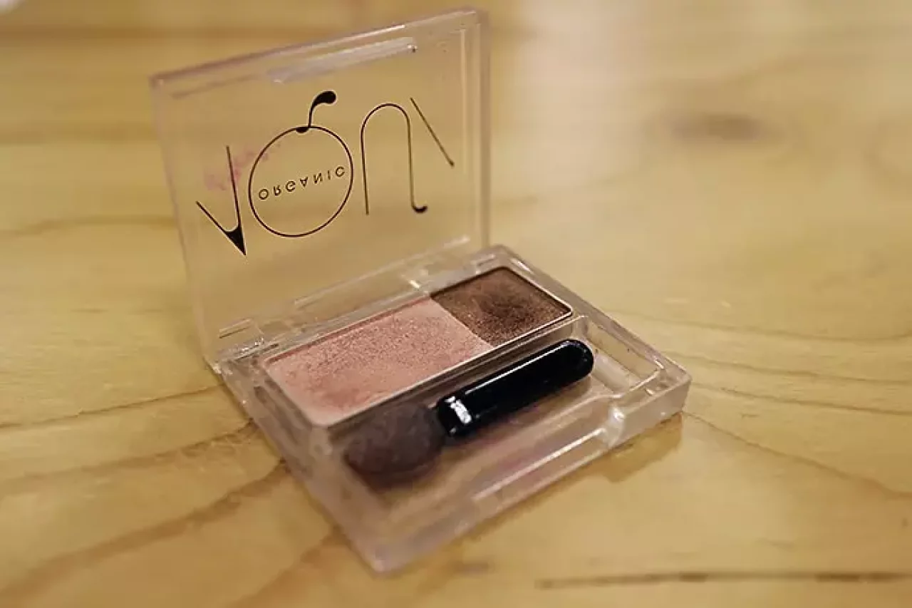 ファンデーション