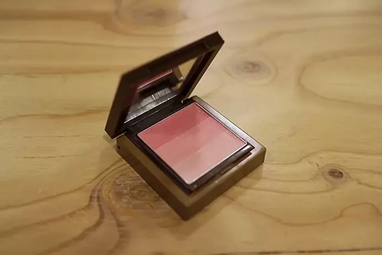 ファンデーション