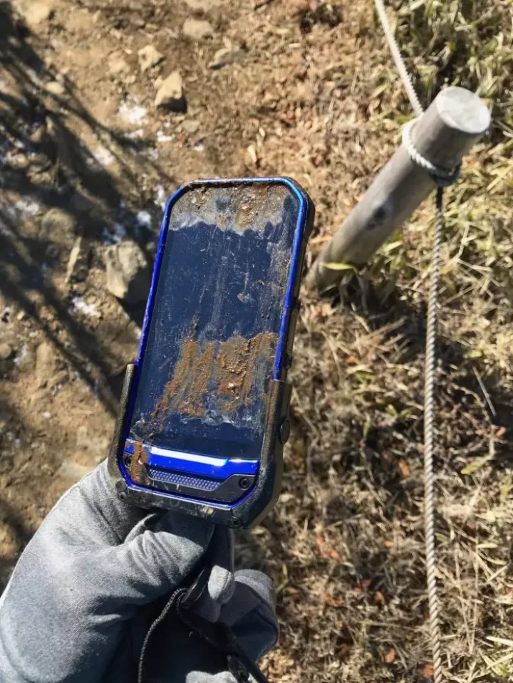 アウトドアスマホ『TORQUE G03 』