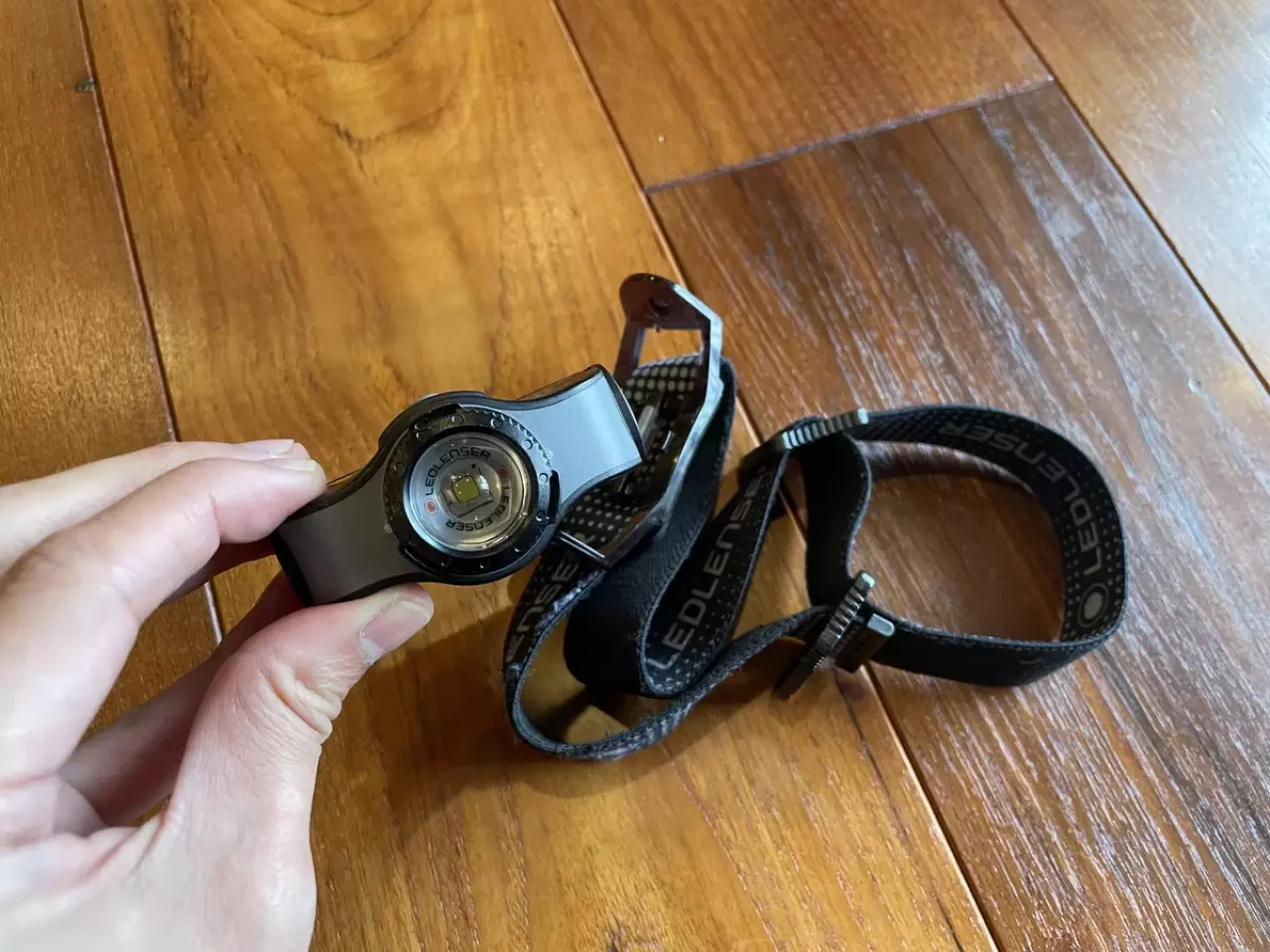 レッドレンザーの MH5