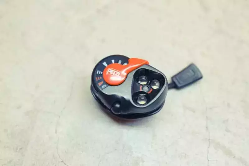 ファーストエイド「ヘッドライト」