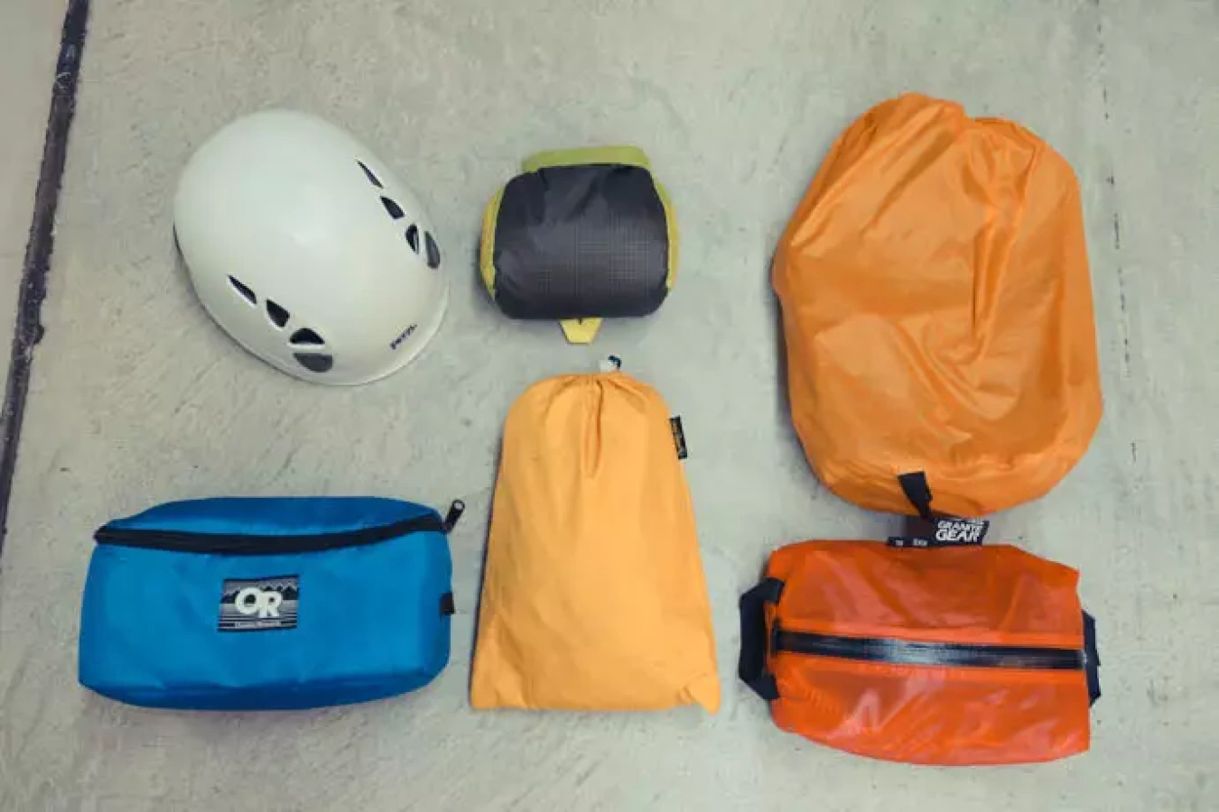 登山で使うエマージェンシー的キット