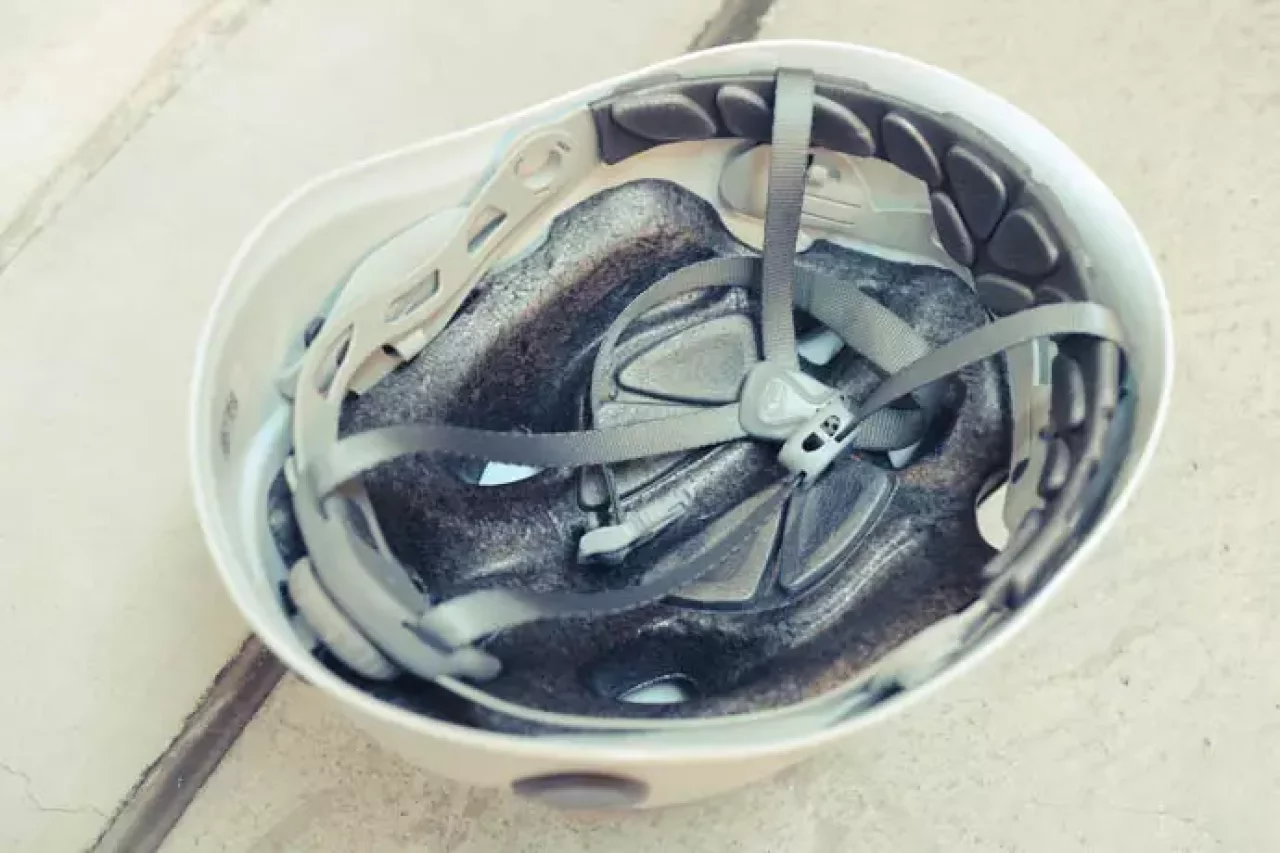 ペツル ヘルメット