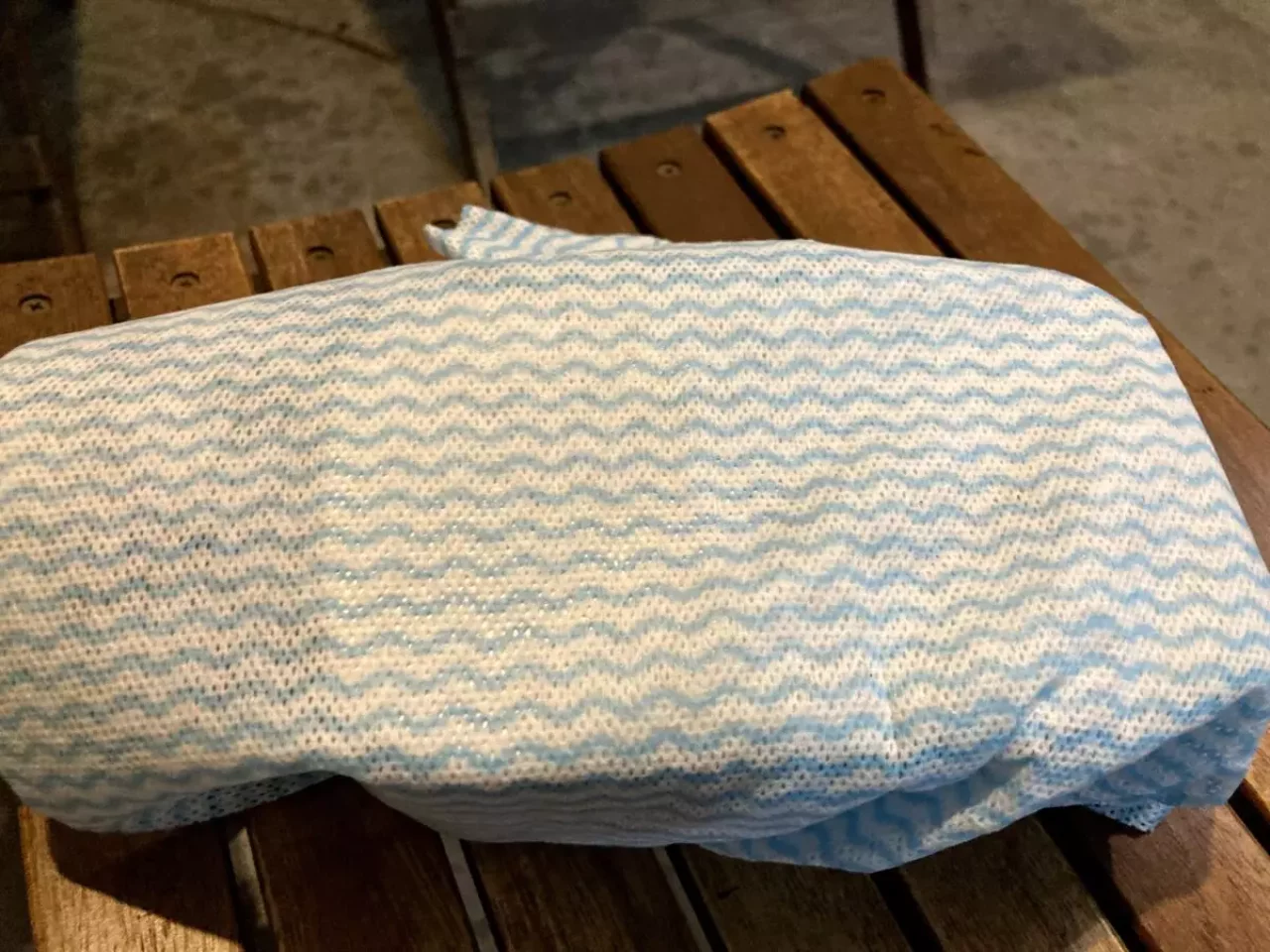 布をかぶせて蒸らしていく