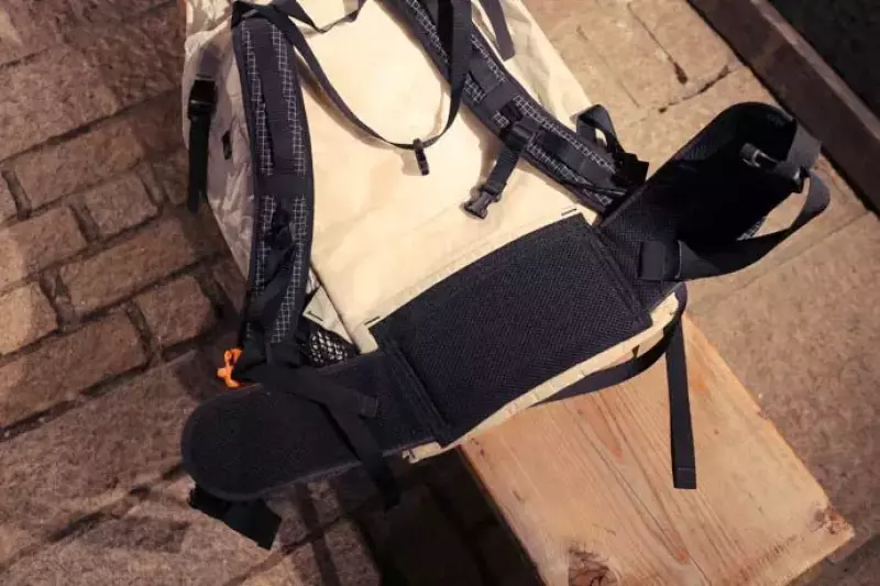 ハイパーライトマウンテンギアのバックパックの背面パッド