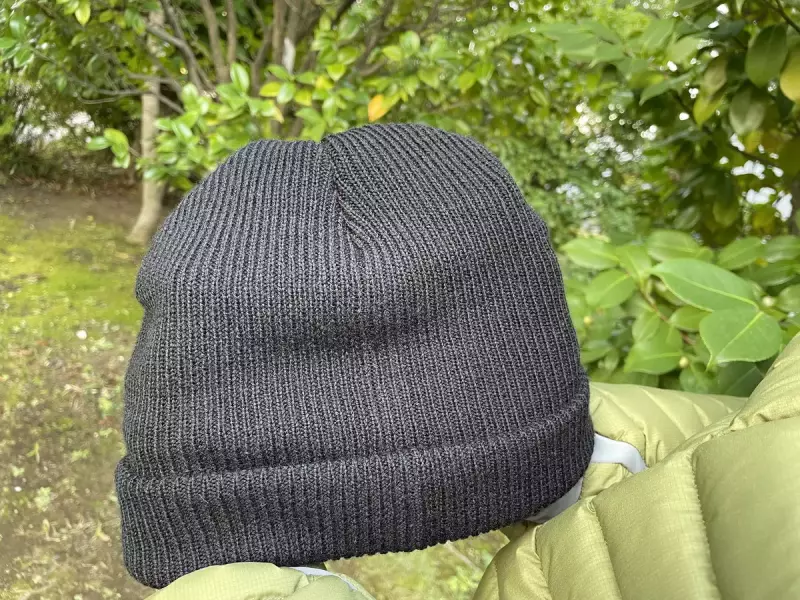 アークテリクスのニット帽の素材