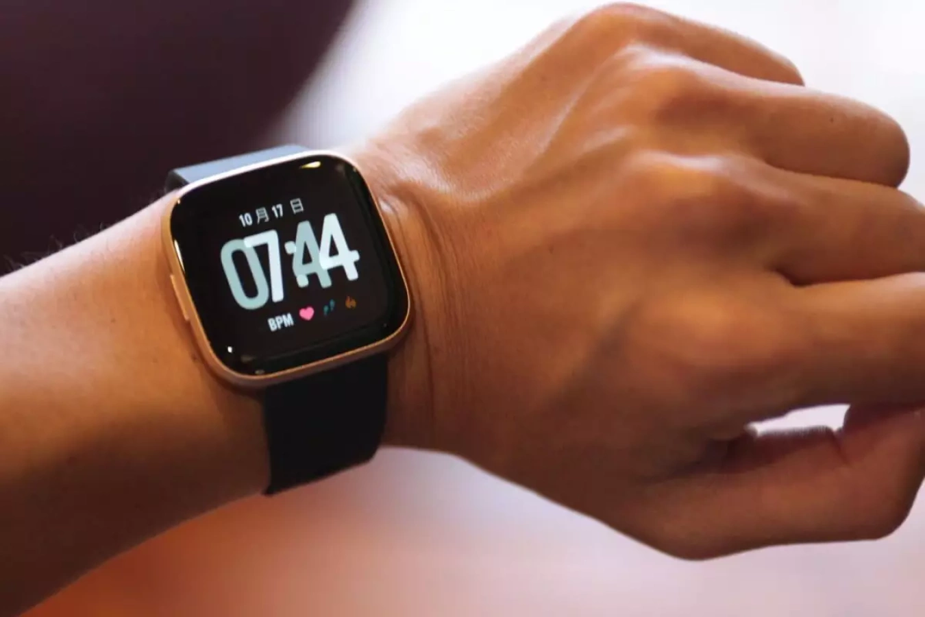 【レビュー】Fitbit Versa 2-便利な使い方