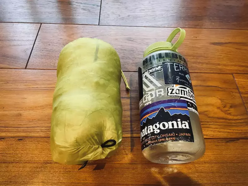 アークテリクス セリウムSLフーディーのコンパクト性