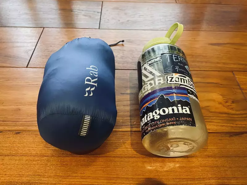 Rabケイオンジャケットのコンパクト性