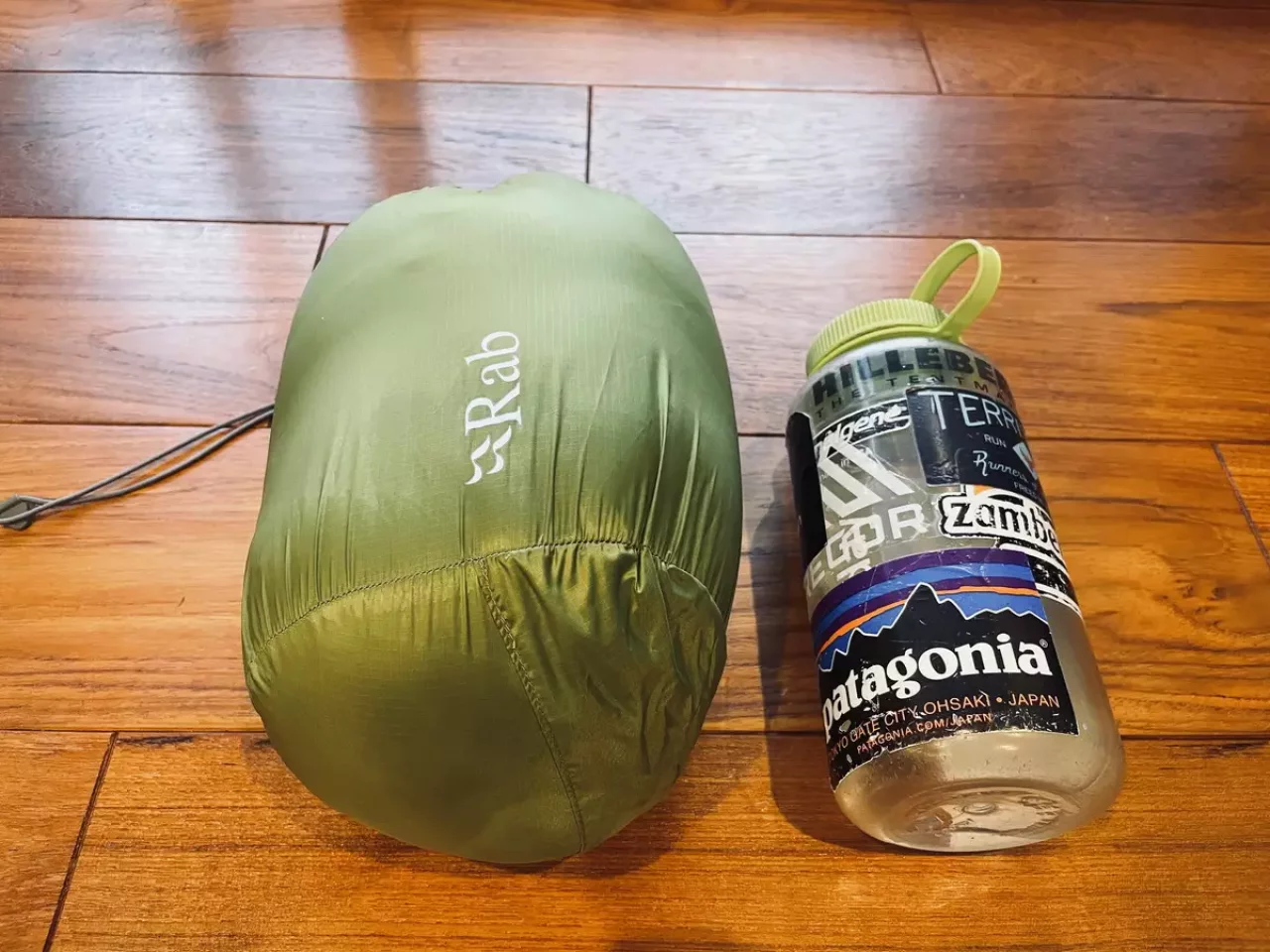 Rabインフィニティマイクロライトダウンジャケットのコンパクト性