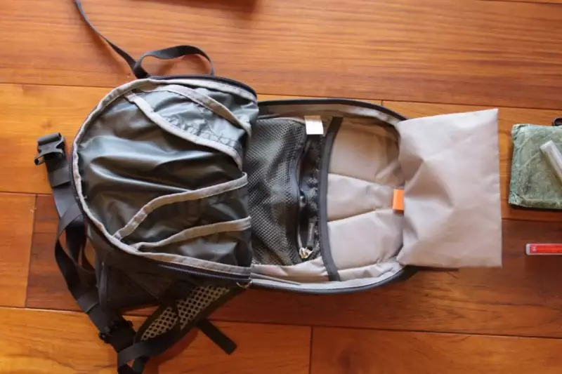 ドイターRACE 8の収納力