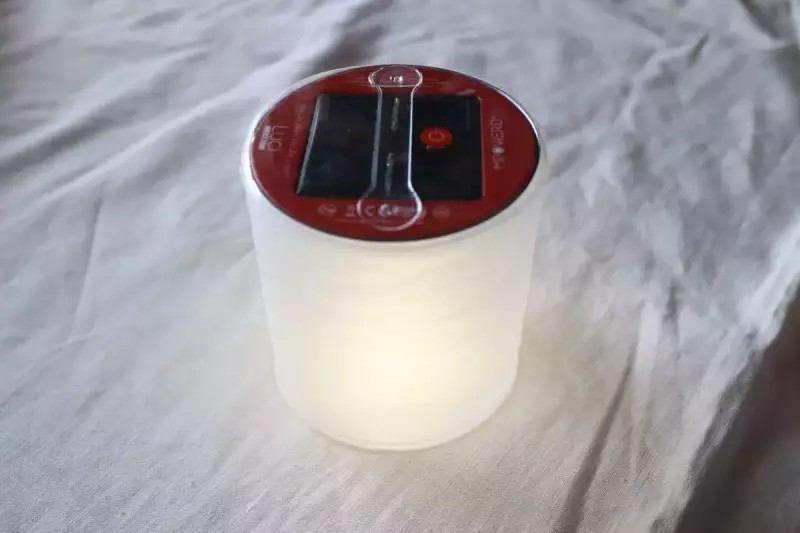 インフレータブルLEDソーラーランタン