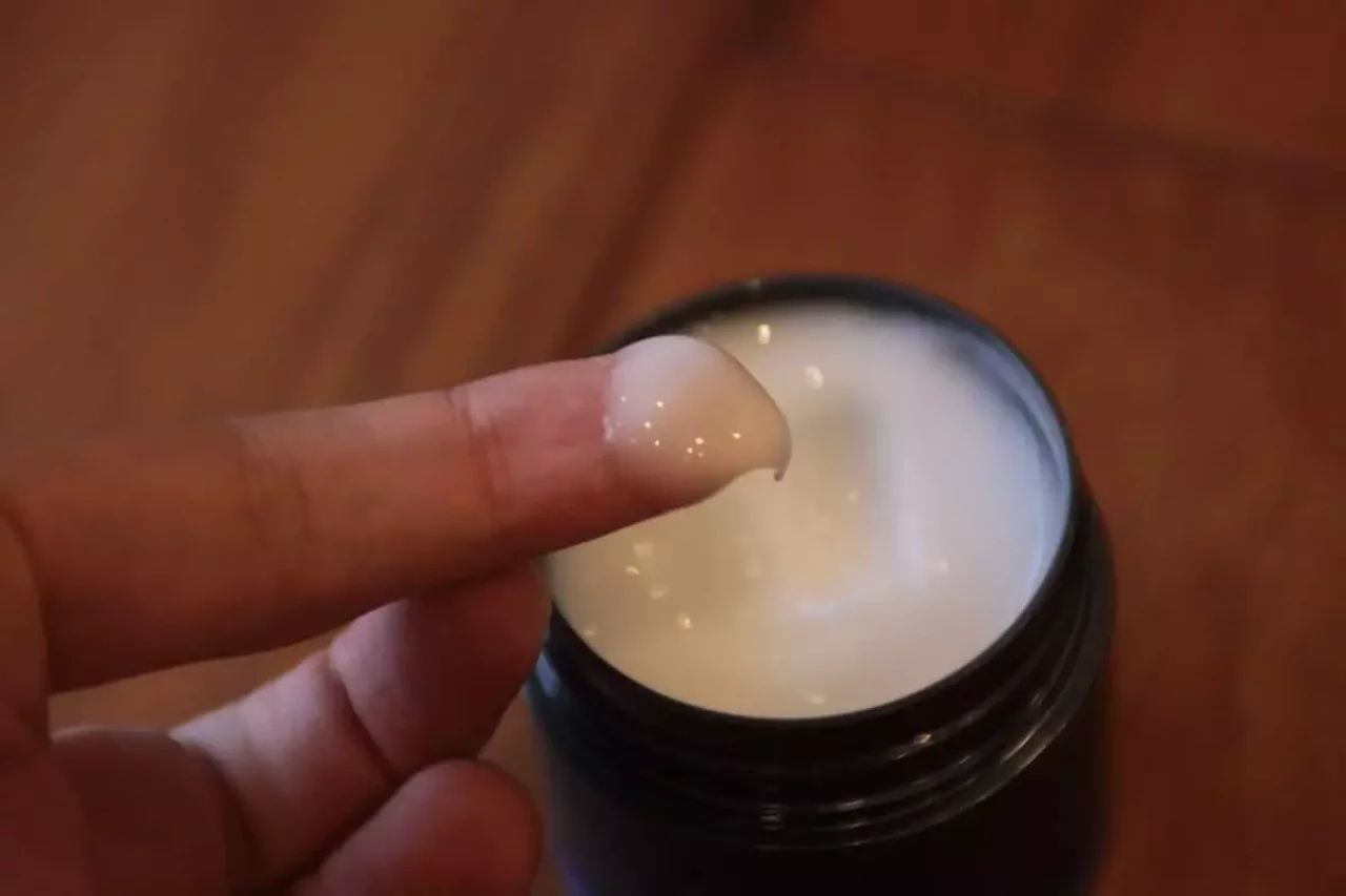 モイスチャー オールインワンクリーム 男性におすすめ!乾燥肌簡単ケア