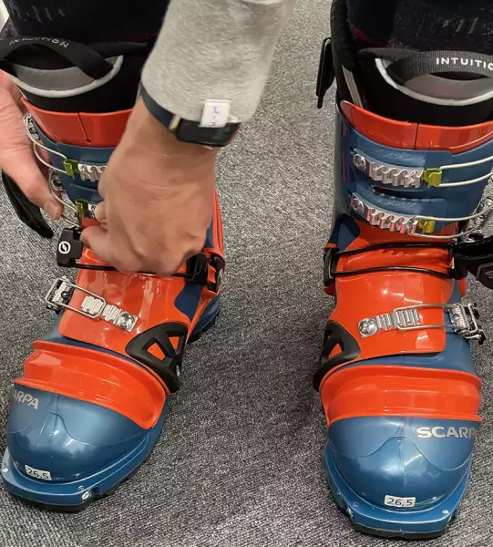 NTN用ブーツの代表格スカルパTXプロ