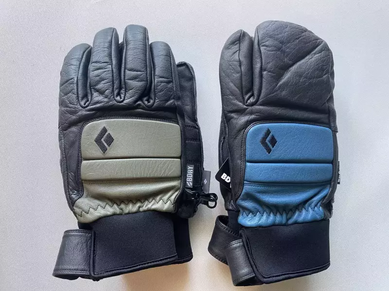 防寒グローブの選び方⑤:5本指orミトン