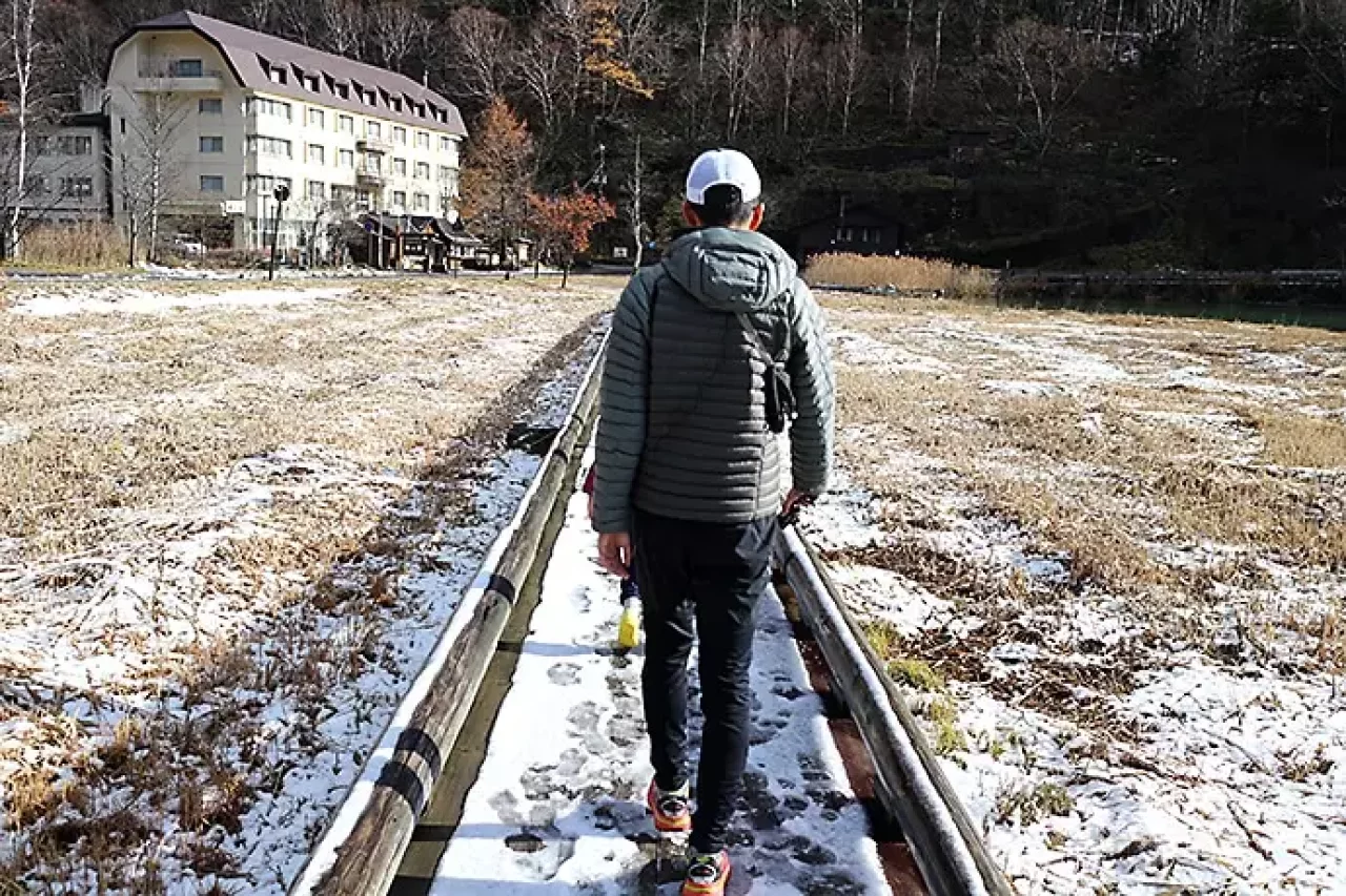 日光の湯ノ湖のハイキングコース