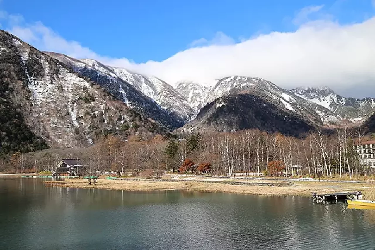 日光の湯ノ湖のハイキングコース