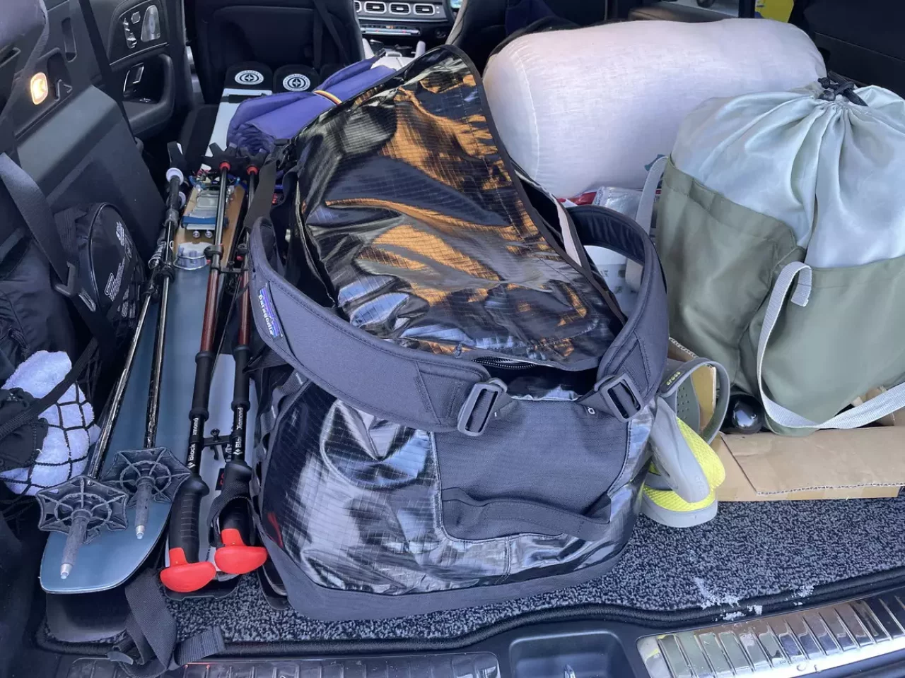 テレマークスキー道具を入れるのにちょうどいいサイズが70L