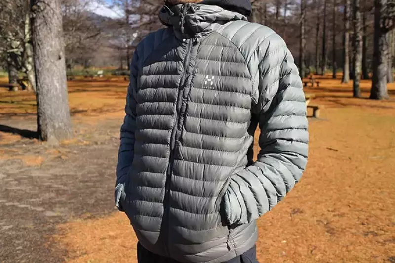 ホグロフス エッセンスミミックジャケット