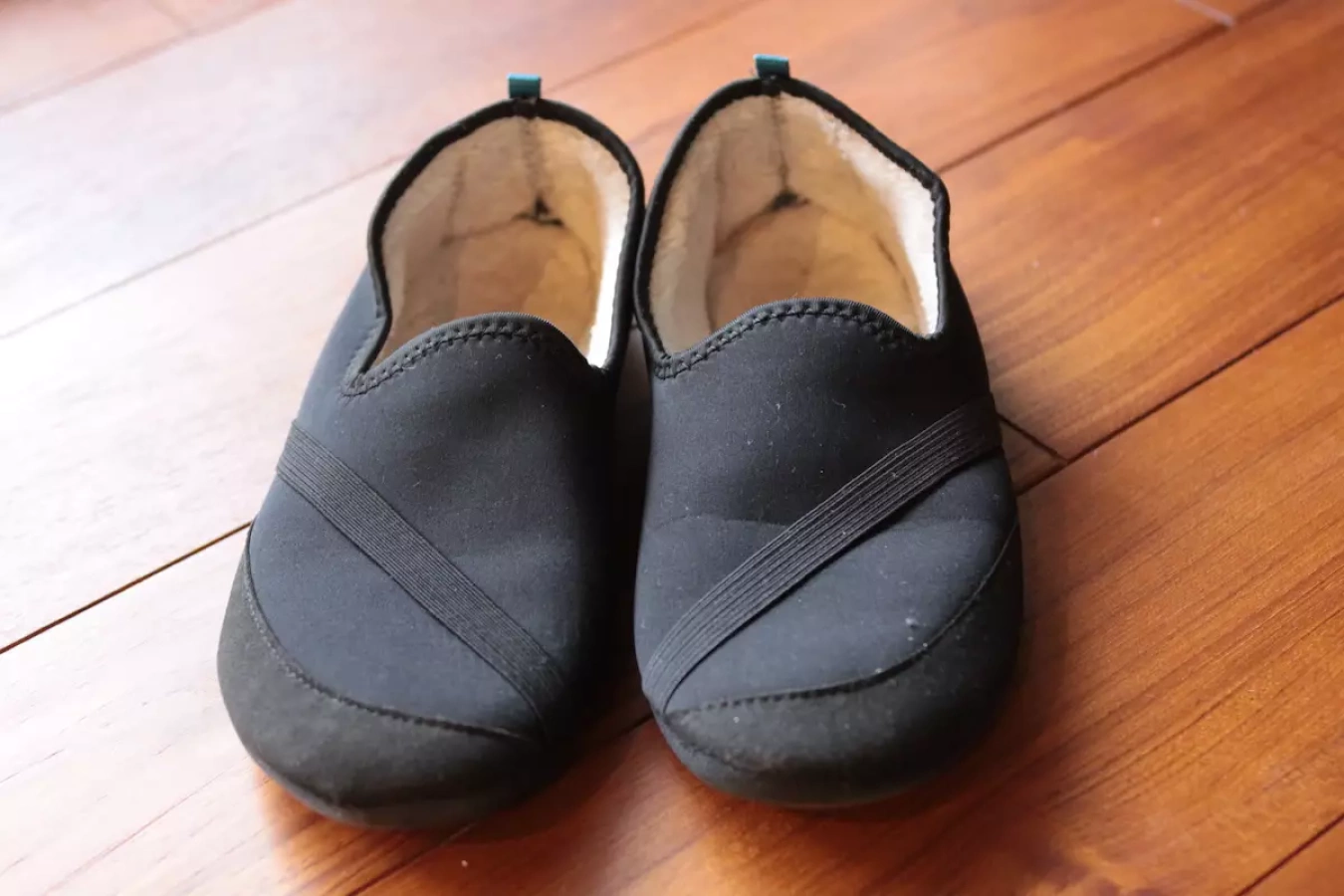 【レビュー】KOZIKICKS-持ち歩ける防寒サンダル