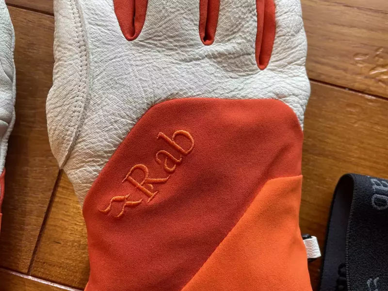 ゴアテックスのPlus Warmテクノロジー