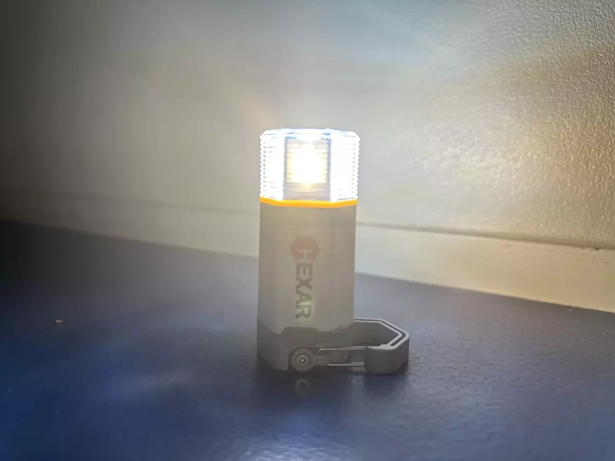 明るくて使いやすさ抜群!おしゃれな雰囲気を彩る軽量ランタン『HEXAR(ヘキサー) UL3』