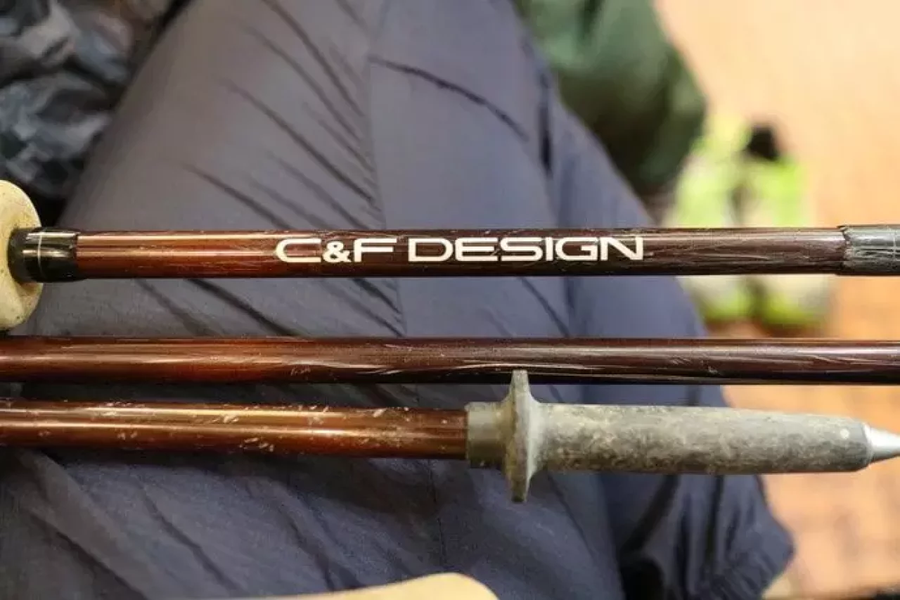 C&Fデザイン ウルトラトレイルカーボンストック