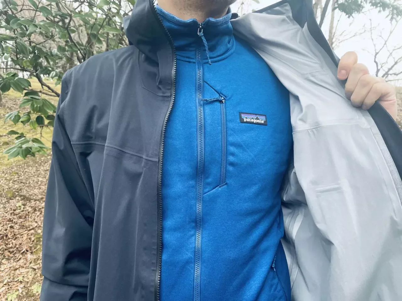 おすすめのミドルレイヤー②通気性と保温性のバランスが抜群パタゴニアの R1デイリー