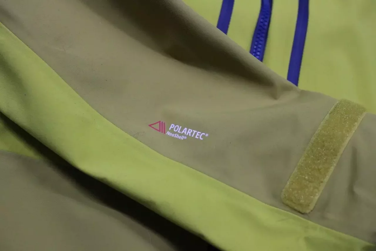 ポーラテック ネオシェル