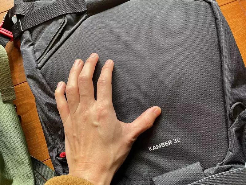 キャンバー30にはパッドが内蔵