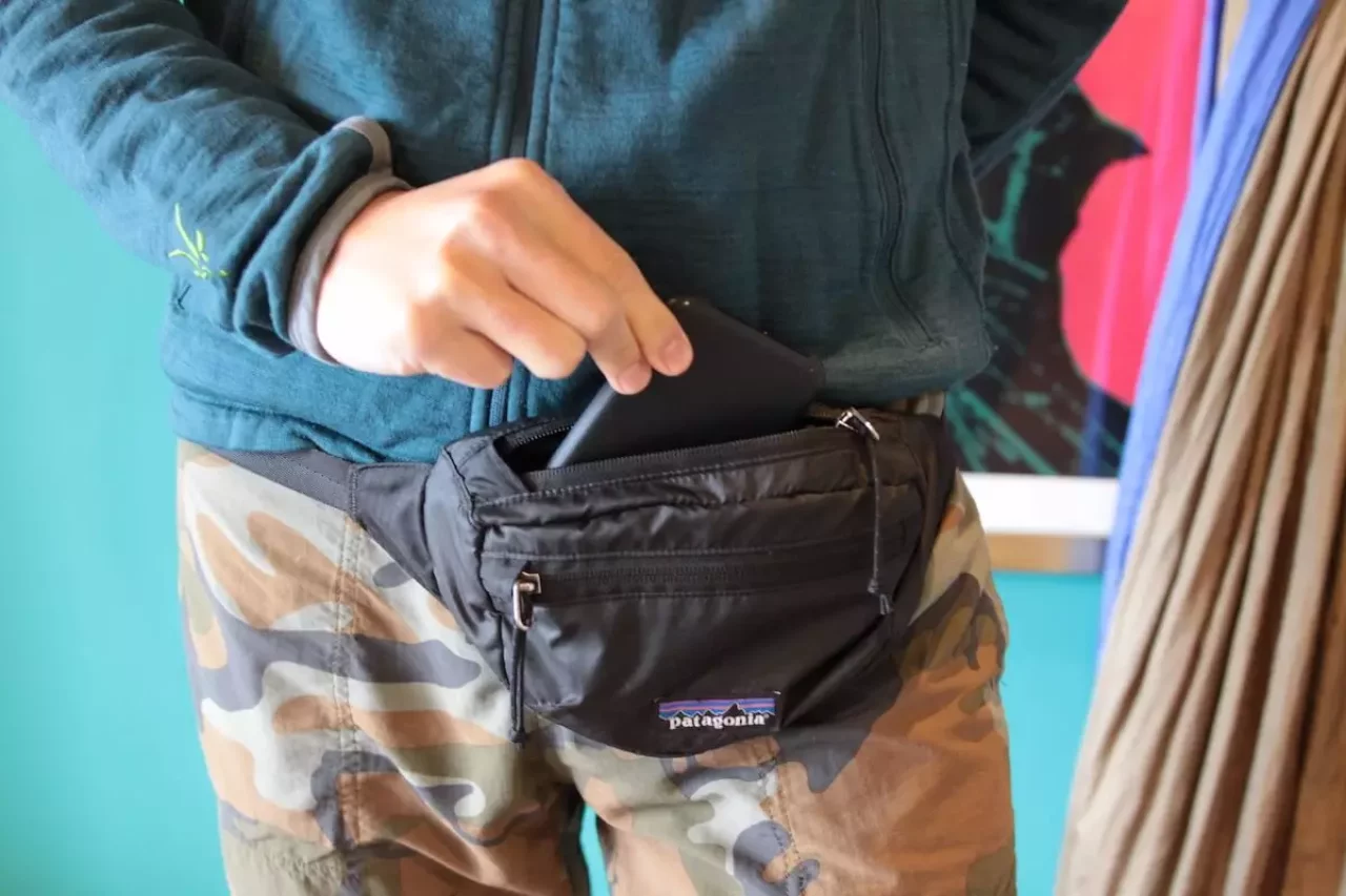 パタゴニア ポシェットのかけ方