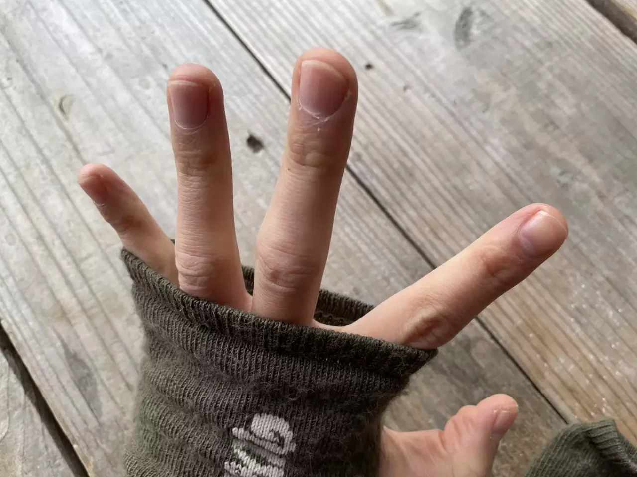 ウールパワーのリストゲイター 伸縮性