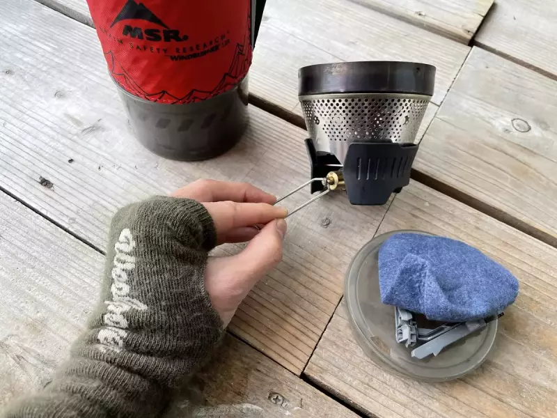 ウールパワーのリストゲイター 細かな作業