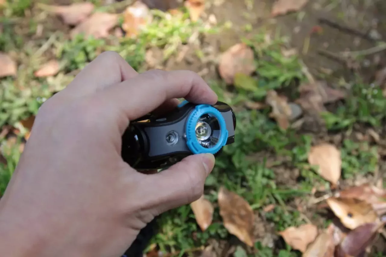 登山用ヘッドライト レッドレンザー MH5のリング