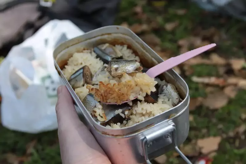 メスティンレシピ 簡単・速攻 炊き込みご飯|メスティンレシピ|山の食事・行動食|山のコト|登山・トレラン・山スキーマガジン「山旅旅」