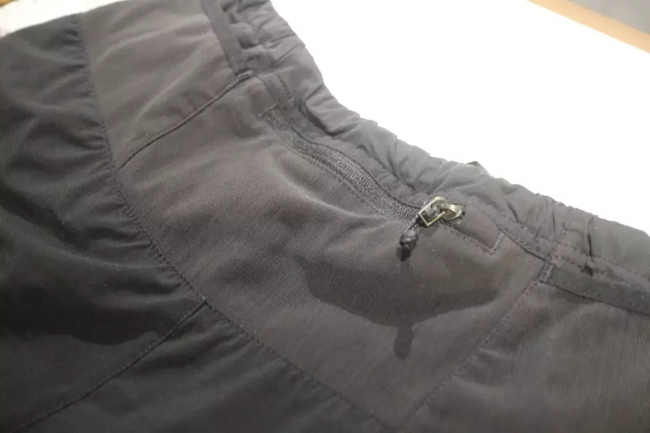 サロモン パルス7ショーツ