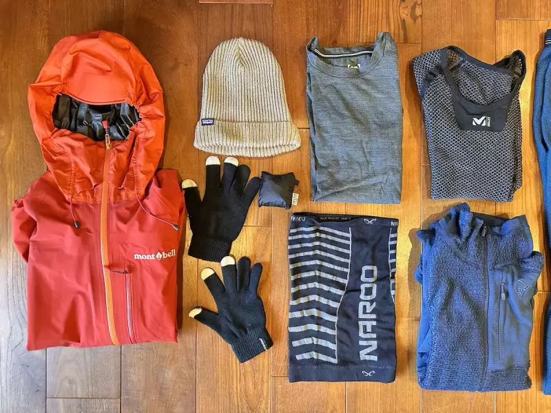 【雪山登山初心者向け】雪山装備表と行動着とウェアの選び方・おすすめアイテム〜まずは低山からはじめよう〜|登山の入門・マニュアル|ハウツー・ヒント|山のコト|登山・トレラン・山スキーマガジン「山旅旅」