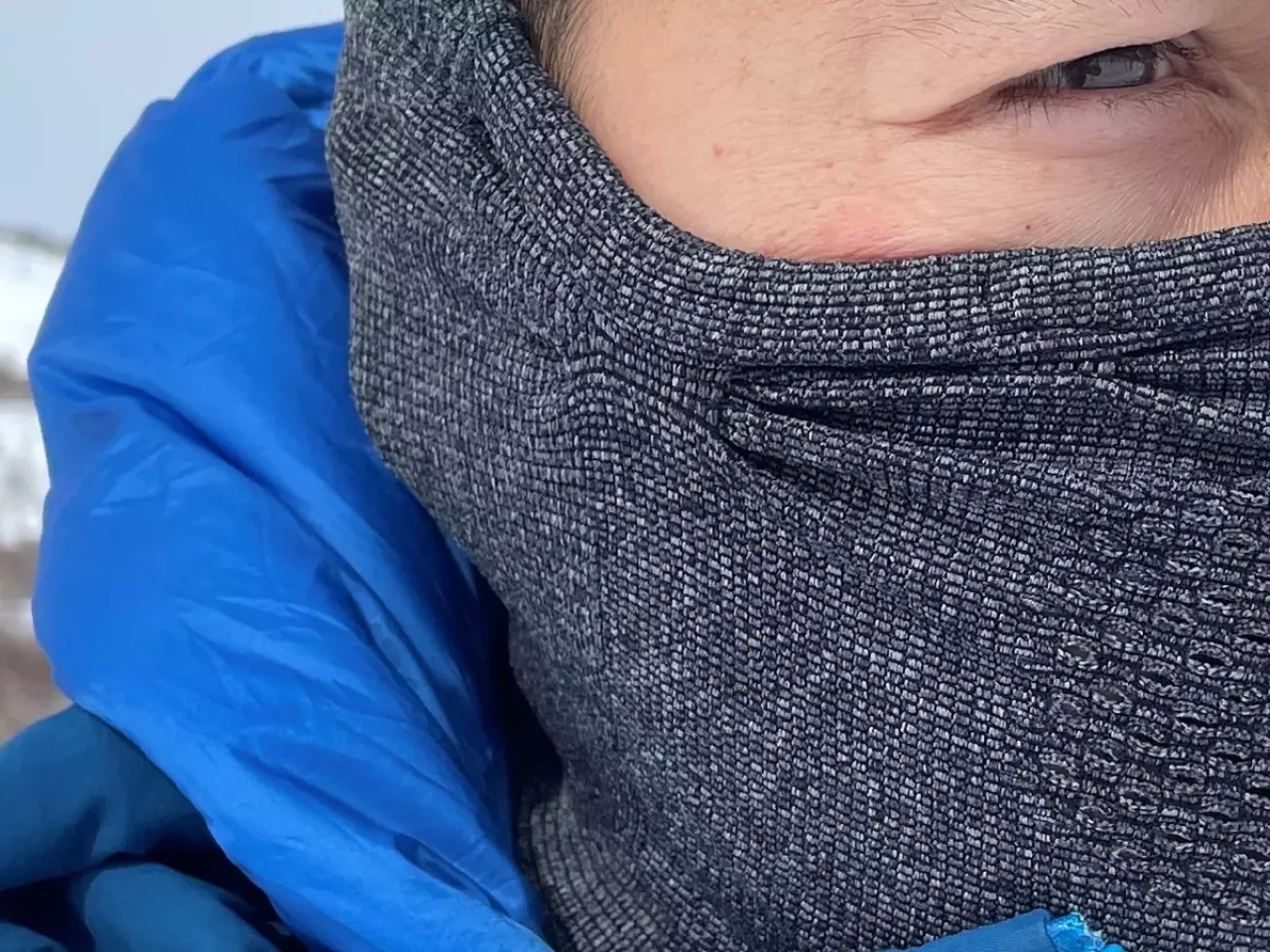 視界の確保で安心して行動できるマスク