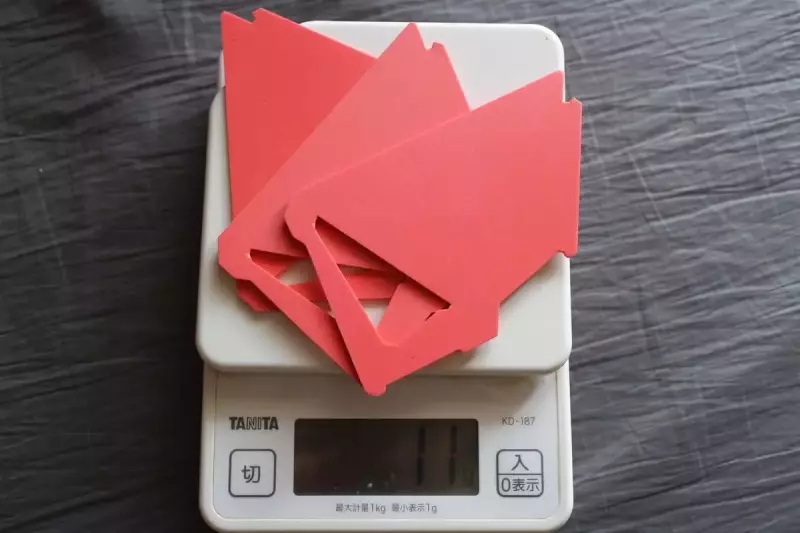 携帯用ドリッパー『ミュニーク テトラドリップ』