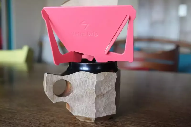 携帯用ドリッパー『ミュニーク テトラドリップ』