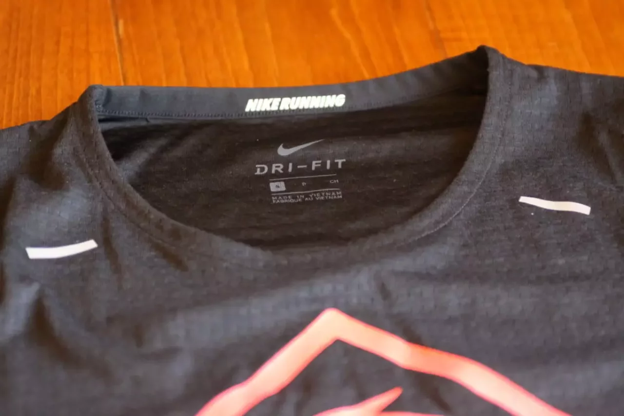 NIKE独自のテクノロジーDri-FIT