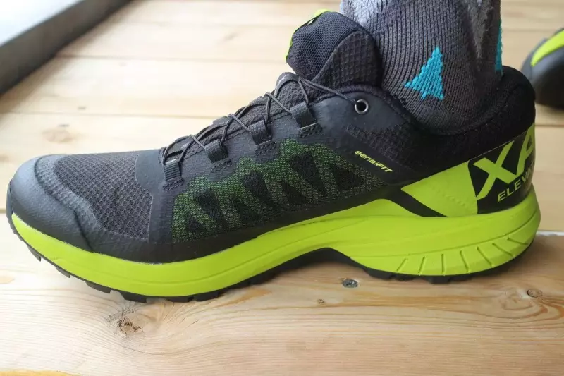 サロモン XA ELEVATE GORE-TEX