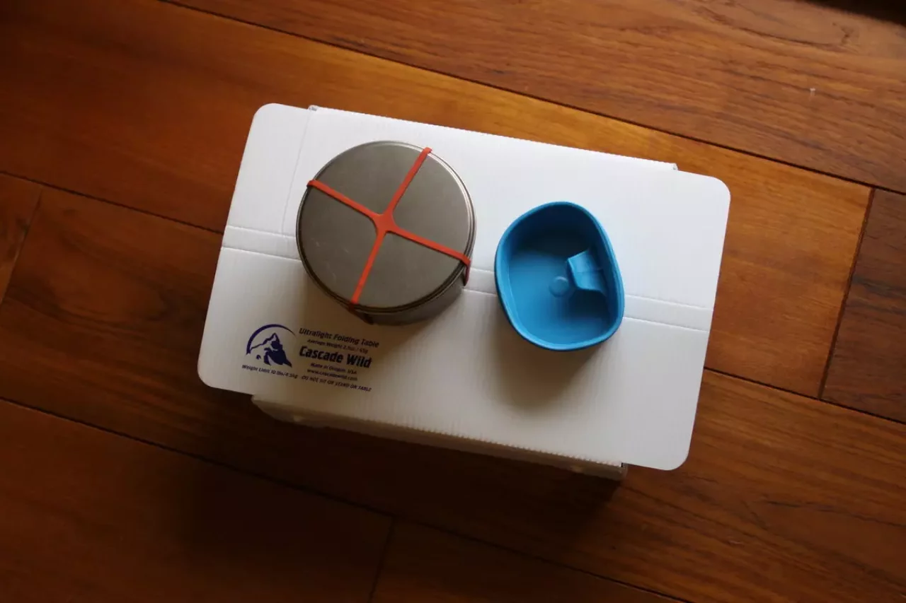 Cascade Wild超軽量折りたたみテーブルの重量・サイズ