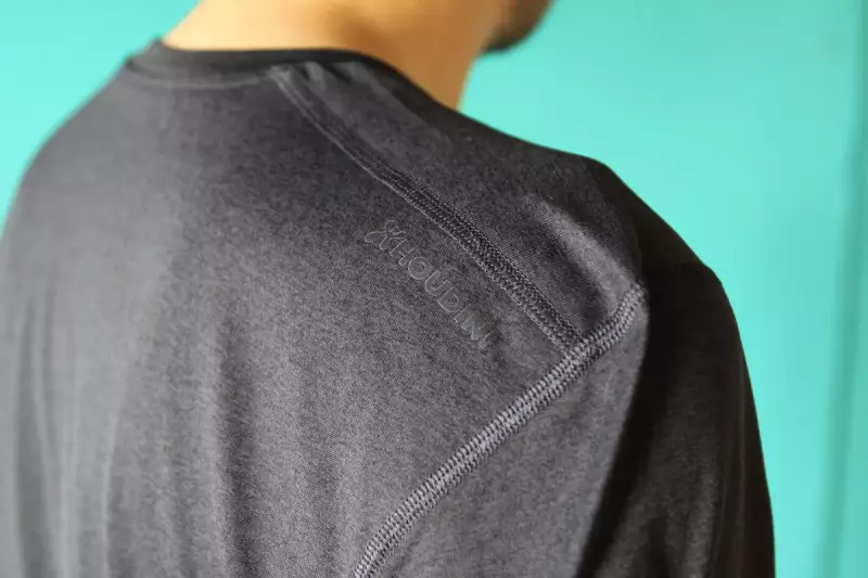 HOUDINIダイナミックティー トレイルラン