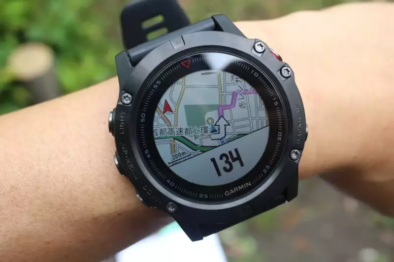 ガーミン アウトドア スマートウォッチ