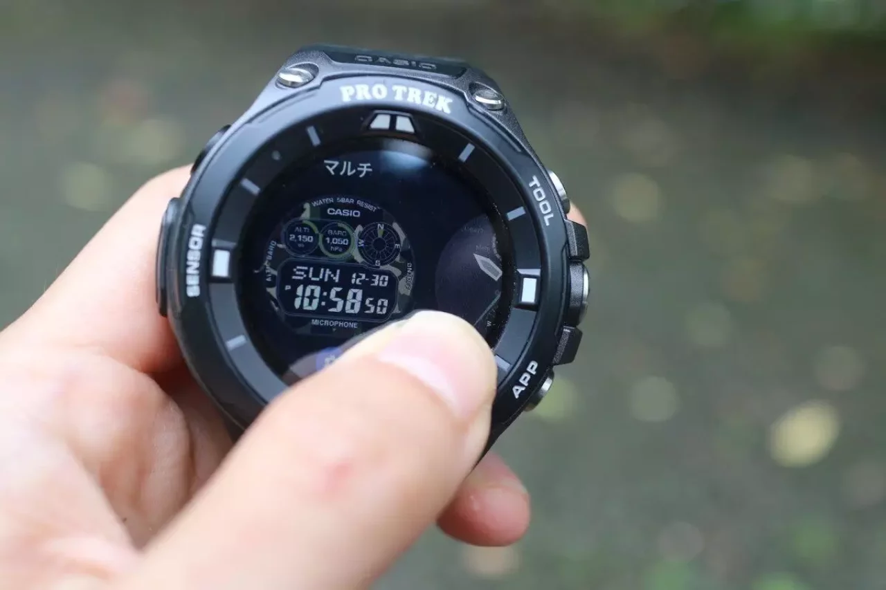 カシオ アウトドア スマートウォッチアウトドア スマートウォッチ