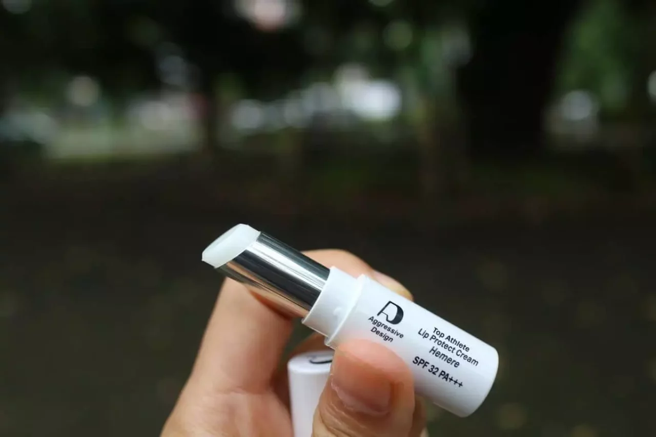 アグレッシブデザイン リッププロテクトクリーム