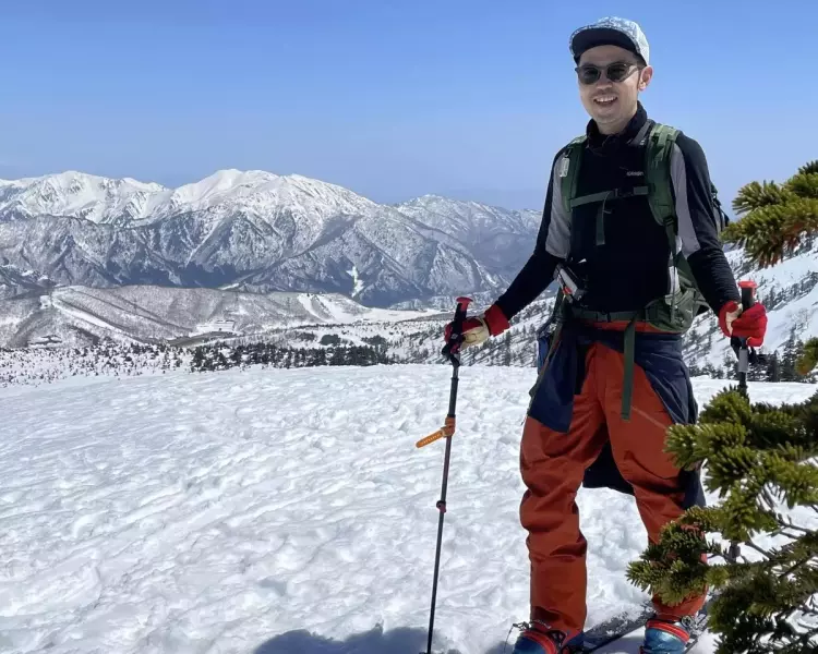 テレマークスキーは山の中でこそ活きる